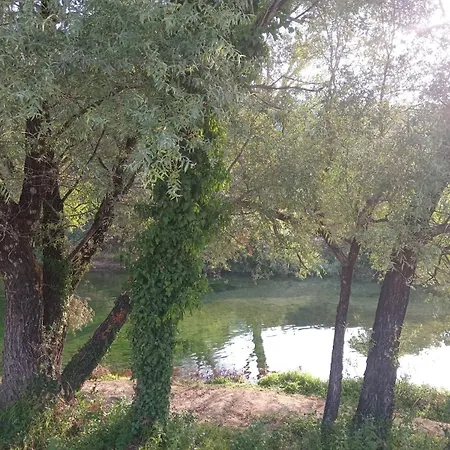 Mary Siroki Brijeg